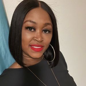 Meet your Posher, Shadawn